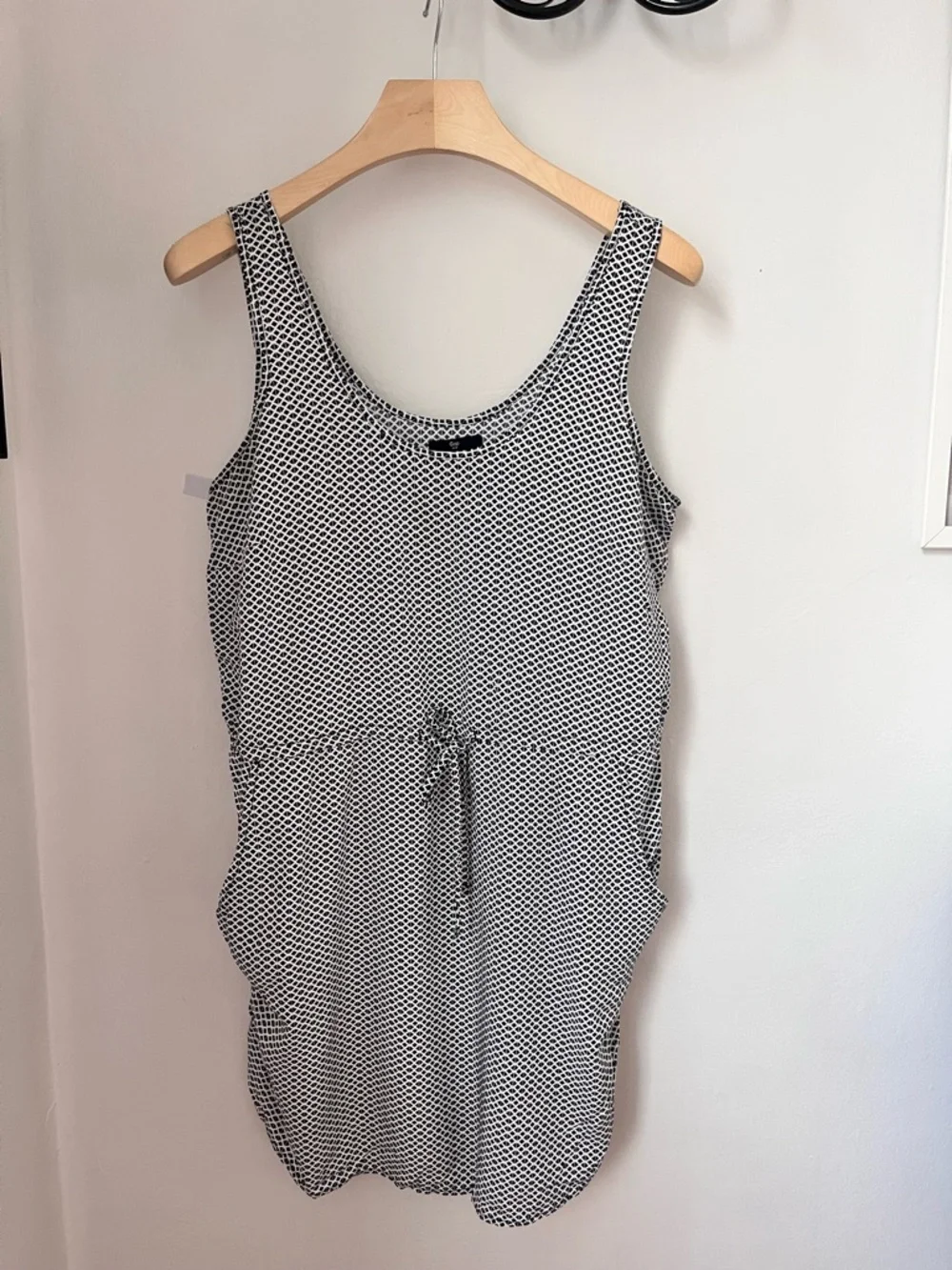 GAP Black & White Polka-Dot Sleeveless Sleep Dress - Picture 2 of 7
